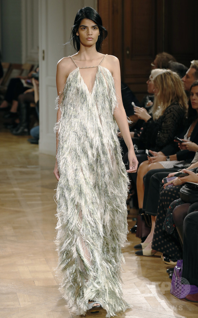 「ヴィオネ」17年春夏