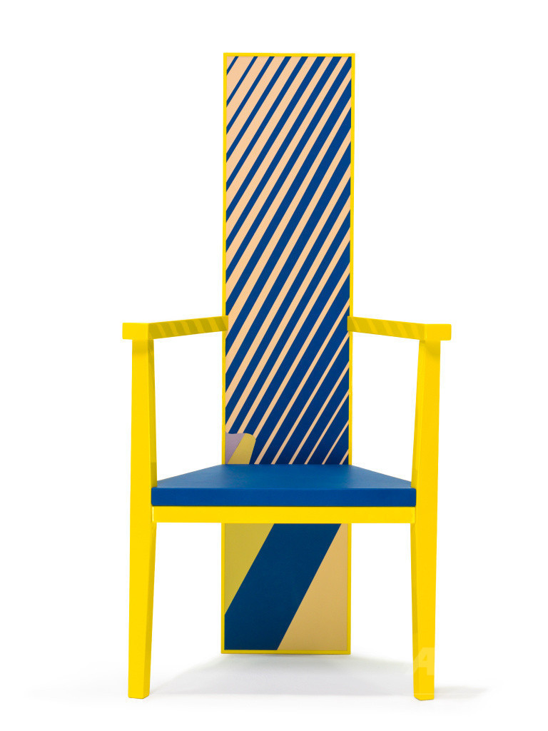 「ロエベ」ミラノサローネに向けた家具を発表