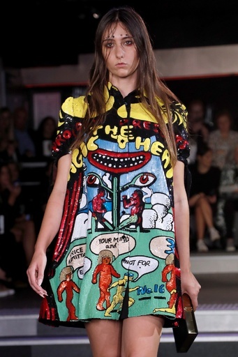 「オランピア・ル・タン」17年春夏