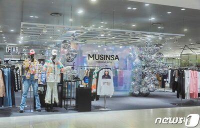 韓国20代が最も好むSPAブランドは「ムシンサスタンダード」