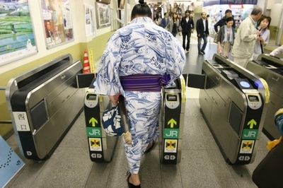 大相撲の野球賭博問題、25人謹慎 名古屋場所は開催