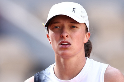 シフィオンテクが食中毒で棄権 開幕近づくウィンブルドンに不安