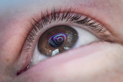 「私たちを見ているもの」