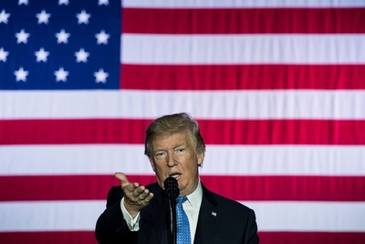 米法人税、35％から20％に引き下げ トランプ政権が改革案