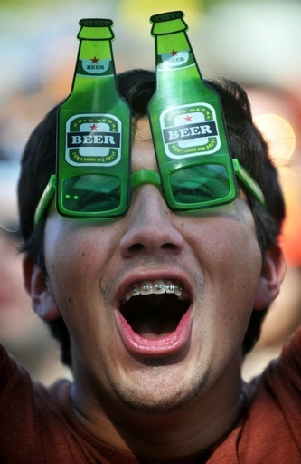 独ビールの祭典が南米に上陸、チリで「オクトーバーフェスト」