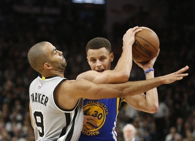 スパーズがウォリアーズを制圧、ホームの連勝は歴代2位に