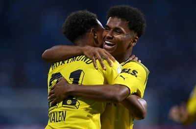 ドルトムントがドイツ杯初戦突破 新戦力アデイェミが得点