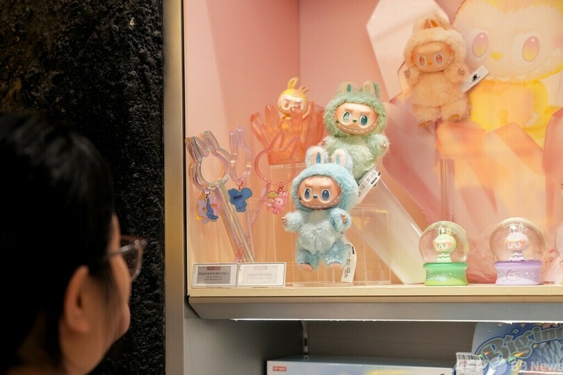 ラブブ 高額落札に見るアートトイ市場の現在地