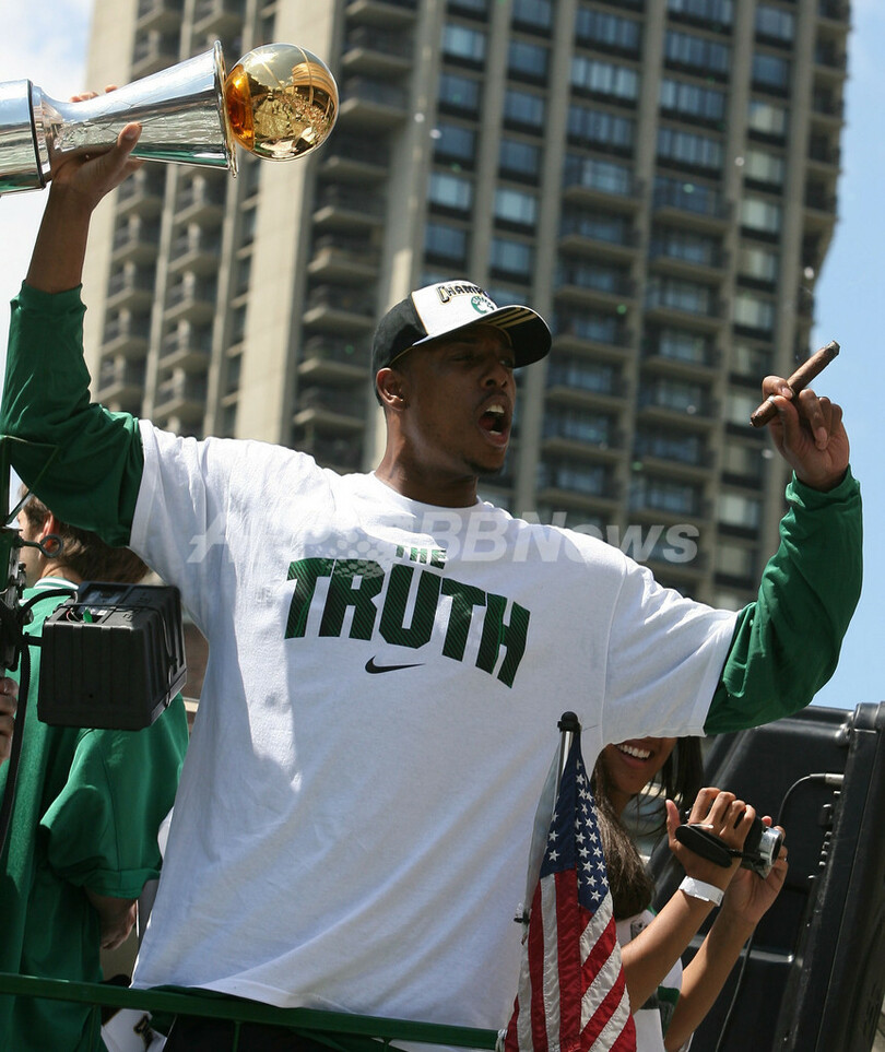 セルティックス 地元ボストンで優勝パレード 写真12枚 国際ニュース：AFPBB News