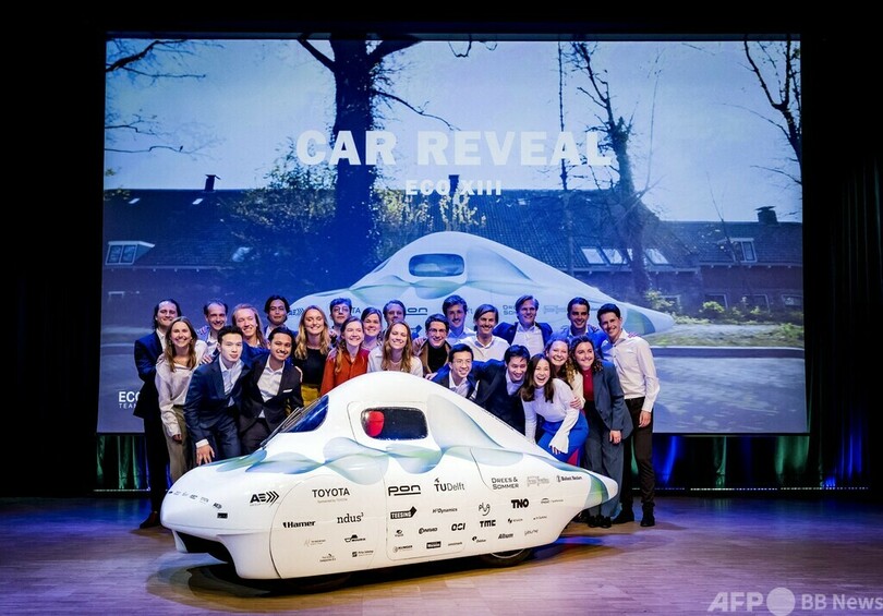 オランダ学生チーム、新水素自動車お披露目