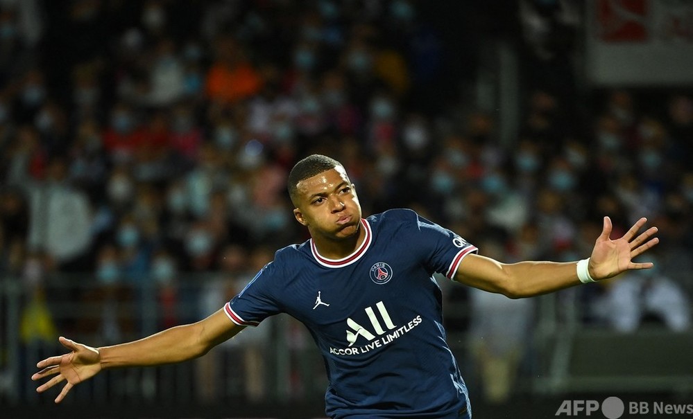 PSG開幕3連勝、メッシとネイマール欠場もエムバペが得点 写真6枚 国際