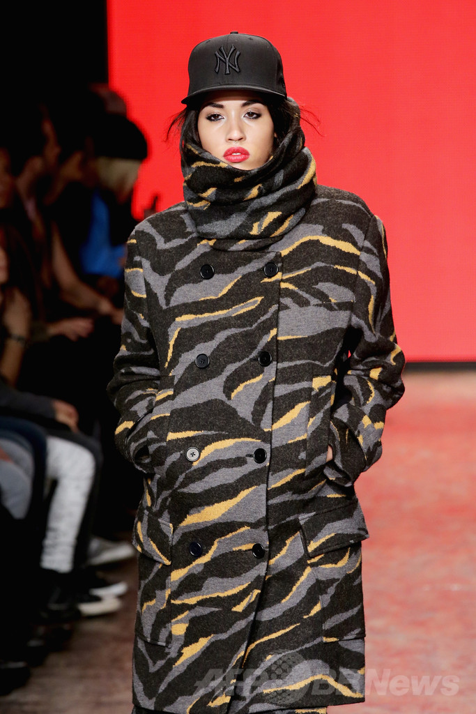 ＜14/15年秋冬NYコレクション＞DKNY