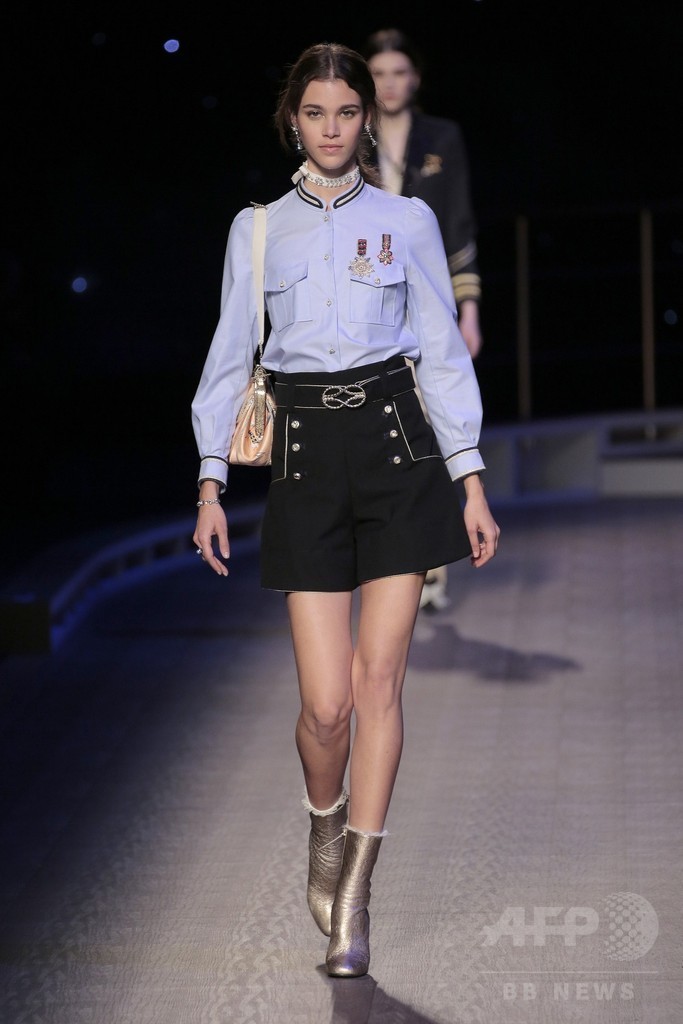 「トミー ヒルフィガー」16/17年秋冬コレクション