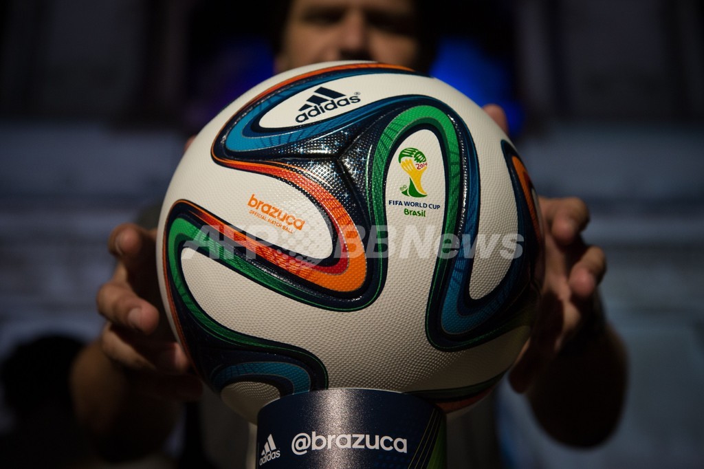 アディダス ブラズーカ 2014 Jリーグ アディダス ブラズーカ 2014 Jリーグ 【公式通販】