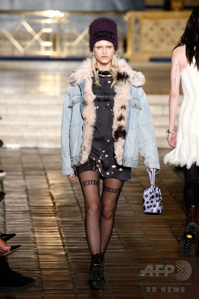 「アレキサンダー ワン」16/17年秋冬コレクション