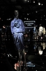 東京・六本木のリステア ミッドタウン（RESTIR）で開催中のヴァレンティノ（VALENTINO）08/09年秋冬コレクション展示風景(2008年5月29日撮影）。(c)Valentino