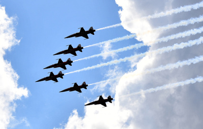 スイス空軍が「脱ゆとり防空」、2017年から週末の休日返上