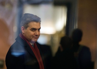 トランプ政権の記者出禁、FOXニュースなどがCNNの裁判に加勢