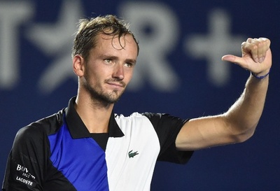 メドベージェフ、圧勝で準決勝進出 ロスカボスOP