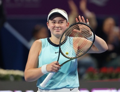 オスタペンコがムグルサ下す 9連勝でカタールOP準決勝へ