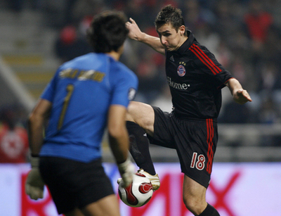 バイエルン SCブラガと分ける