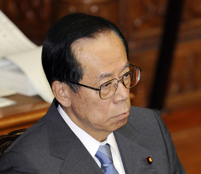 福田首相の問責決議、参院で可決