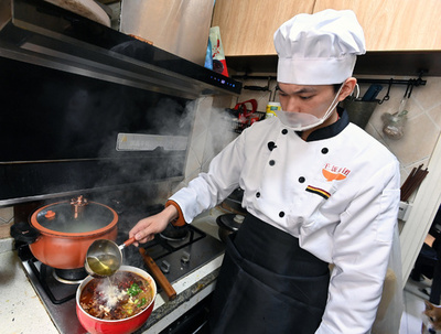 大晦日の食事「年夜飯」、外食・宅配ともに活況