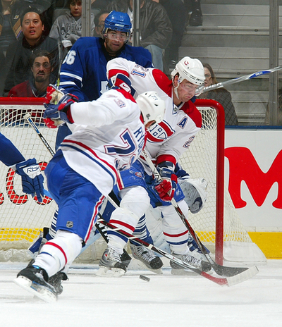 カナディアンズ シュートアウトの末メープルリーフスを降す