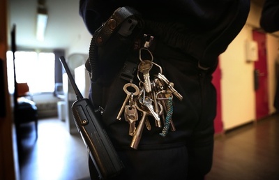 ビタミンで暴力抑止、オランダ刑務所で研究開始へ