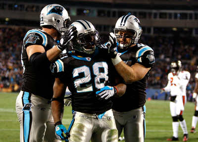 パンサーズ バッカニアーズ下しNFC南地区の首位に