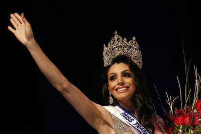トランスジェンダーの美人コンテスト、ブラジル代表が優勝 スペイン