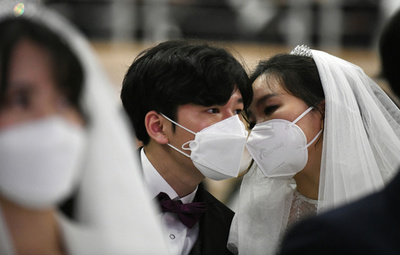 【今日の1枚】「病める時も、健やかなる時も…」共に予防対策