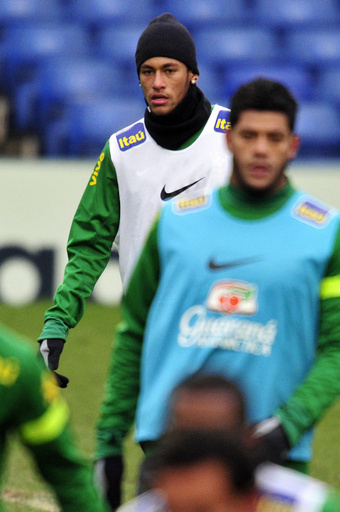 ブラジル代表のベスト布陣を模索するスコラーリ監督