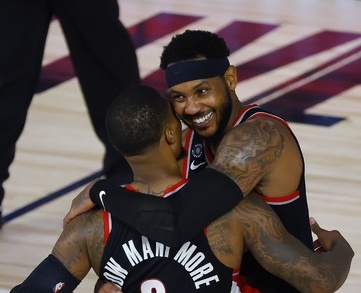 ブレイザーズがグリズリーズに勝利、レイカーズとのPO1回戦へ