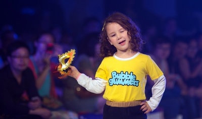 上海で子ども服のファッションショー、24日まで