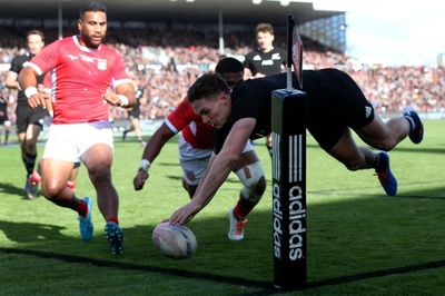 王者オールブラックス、合計14トライでトンガに大勝