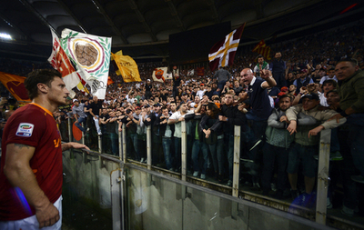 ASローマと引き分けたナポリが勝ち点で3位と並ぶ