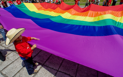 エイズ患者差別に抗議の大規模デモ、国際エイズ会議控え