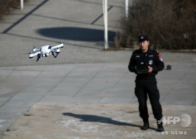 山奥の賭場を摘発 ドローンと警察犬の活躍で21人を逮捕 写真1枚 国際ニュース Afpbb News