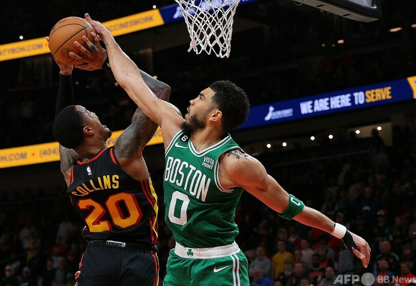 セルティックスが東準決勝へ ホークスに競り勝つ 