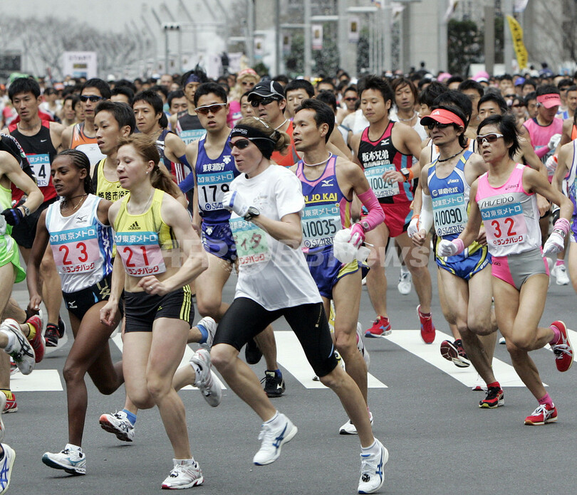 男子はキプサングが優勝 前田が2位、東京マラソン