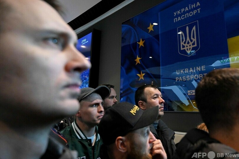 ポーランドとリトアニア、徴兵対象年齢ウクライナ人の帰国を支援する用意