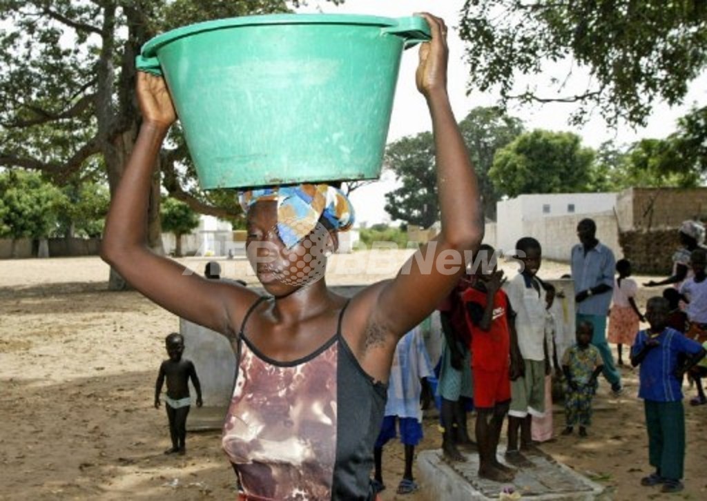水への出費、貧困層は富裕層の4倍 セネガルの水格差 水への出費、貧困層は富裕層の4倍 セネガルの水格差