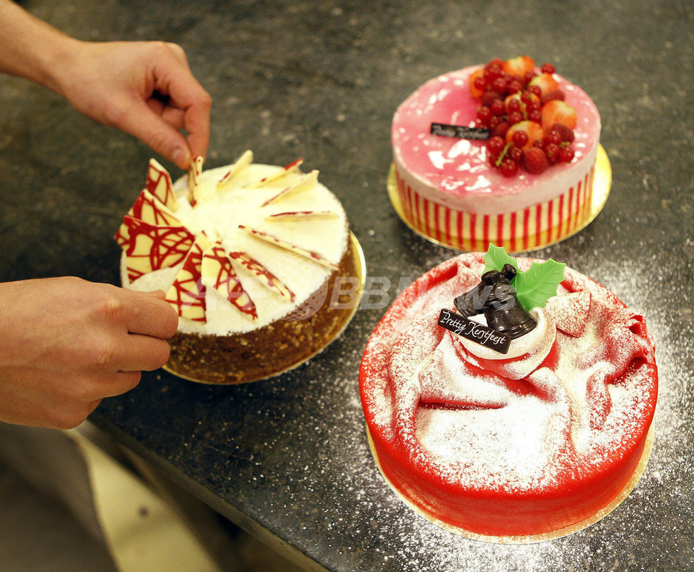 どれが食べたい クリスマスケーキ作りが最盛期 オランダ 写真2枚 国際ニュース Afpbb News