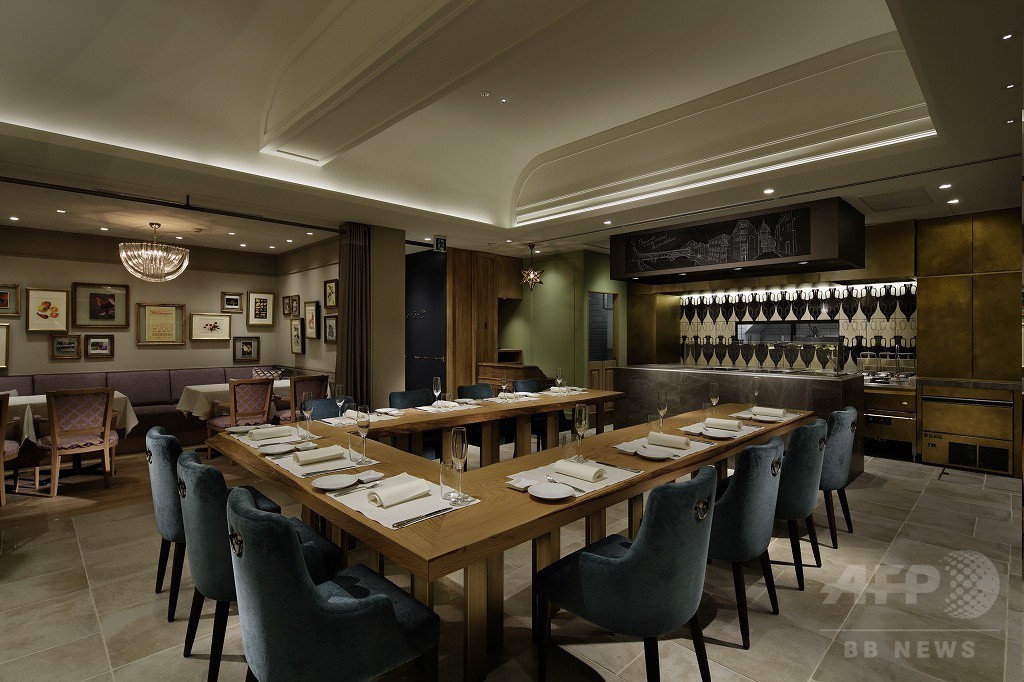 「アンテプリマ」初のレストランを銀座旗艦店にオープン