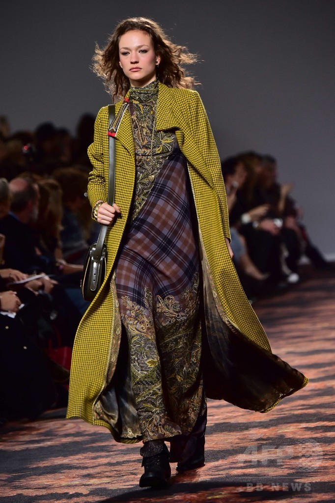 「エトロ」16/17年秋冬コレクション