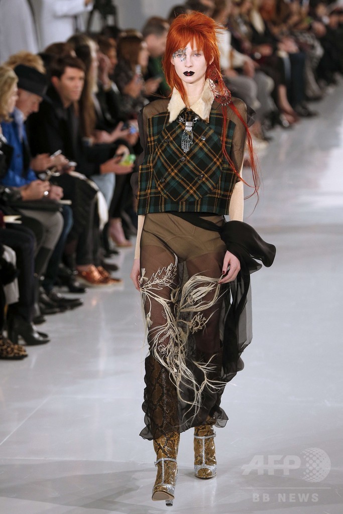 「メゾン マルジェラ」16年春夏オートクチュール