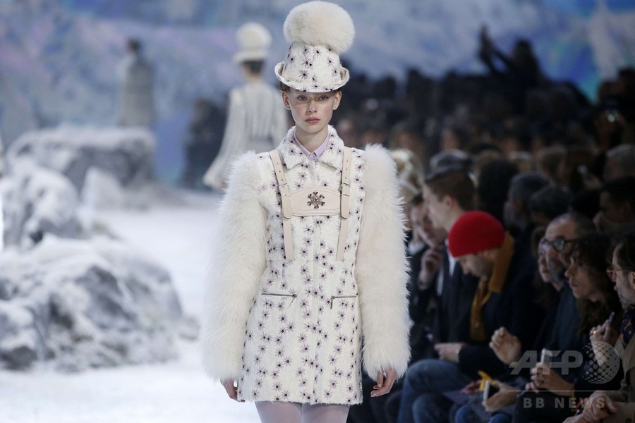 「モンクレール ガム・ルージュ」16/17年秋冬