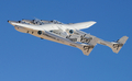 米ニューメキシコ（New Mexico）州に完成した宇宙旅行会社「ヴァージン・ギャラクティック（Virgin Galactic）」の宇宙船発着基地「スペースポート・アメリカ（Spaceport America）」上空を飛行する「ホワイトナイトツー（WhiteKnightTwo）」。有人宇宙船「スペースシップ・ツー（SpaceShipTwo）」を搭載している。（2011年10月17日撮影）。(c)AFP/Frederic J. BROWN

&lt;a href=&quot;http://www.afpbb.com/article/environment-science-it/science-technology/2835891/7948037&quot;&gt;&lt;b&gt;この記事の本文を読む&lt;/b&gt;&lt;/a&gt;