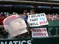 14MLB、テキサス・レンジャーズ（Texas Rangers）対ミネソタ・ツインズ（Minnesota Twins）。テキサス・レンジャーズのダルビッシュ有（Yu Darvish）を応援するファン（2014年6月28日撮影）。(c)AFP/Getty Images/Rick Yeatts